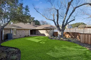 7160 Blackwood Dr, Dallas, TX 75231 - Photo 13