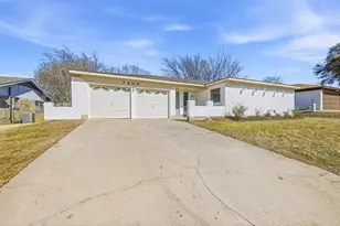 7609 N Richland Blvd, North Richland Hills, TX 76180 - Photo 1