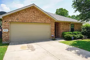 9000 Holliday Ln, Aubrey, TX 76227 - Photo 1