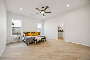 232 Hilltop Dr, Ennis, TX 75119 - Photo 15