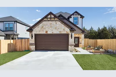 232 Hilltop Drive, Ennis, TX 75119 - Photo 1