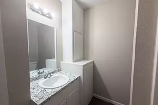 3224 W 8th Ave, Corsicana, TX 75110 - Photo 11