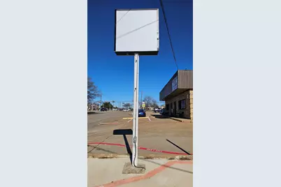 624 S Bryan Belt Line Road, Mesquite, TX 75149 - Photo 9