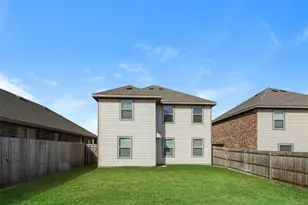 1407 Mark, Ennis, TX 75119 - Photo 3