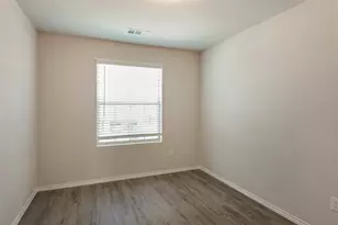 1407 Mark, Ennis, TX 75119 - Photo 11