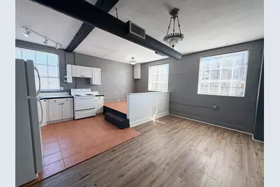 1300 W Main Street #202, Waxahachie, TX 75165 - Photo 9