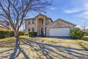 2215 Coyote Trail, Grand Prairie, TX 75052 - Photo 1