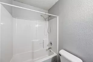 2215 Coyote Trail, Grand Prairie, TX 75052 - Photo 13