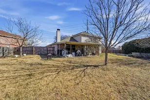 2215 Coyote Trail, Grand Prairie, TX 75052 - Photo 39