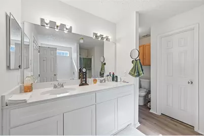 2215 Coyote Trail, Grand Prairie, TX 75052 - Photo 25