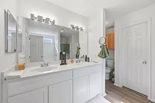 2215 Coyote Trail, Grand Prairie, TX 75052 - Photo 25