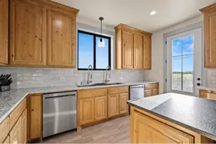 4251 Refuge Rd, Sherman, TX 75092 - Photo 23