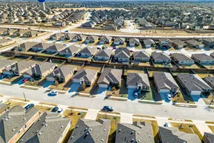 1424 Vernon Dr, Aubrey, TX 76227 - Photo 29