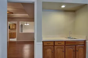 316 Bremen Dr, Hurst, TX 76054 - Photo 15