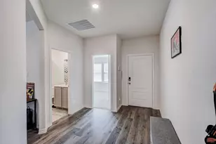 9817 Gooseneck Dr, Aubrey, TX 76227 - Photo 5