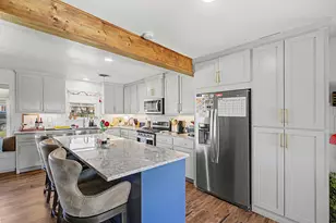 443 E Reunion St, Fairfield, TX 75840 - Photo 5