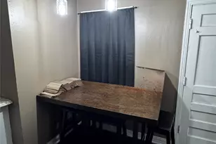 2906 W 9th St, Dallas, TX 75211 - Photo 5