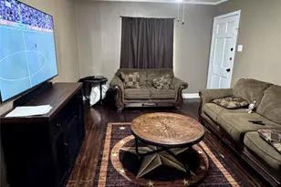 2906 W 9th St, Dallas, TX 75211 - Photo 3