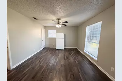 604 Walter Stephenson Road #B, Midlothian, TX 76065 - Photo 5