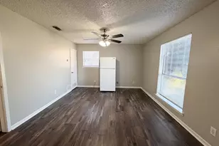 604 Walter Stephenson Rd, Midlothian, TX 76065 - Photo 5