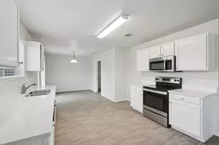 2121 Franks St, Fort Worth, TX 76177 - Photo 5