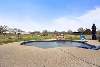 294 County Road 3386, Paradise, TX 76073 - Photo 27