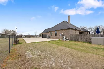 294 County Road 3386, Paradise, TX 76073 - Photo 31