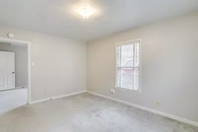 1825 Frederick Street, Fort Worth, TX 76107 - Photo 13