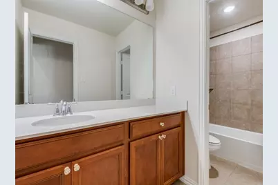 2353 Bella Court, Carrollton, TX 75010 - Photo 19