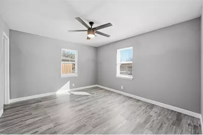 601 W Cedar Street, Arlington, TX 76011 - Photo 13