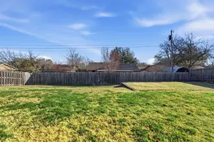 1461 Oakwood Dr, Stephenville, TX 76401 - Photo 27