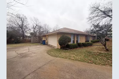 1103 Scarlet Oaks Circle, Ennis, TX 75119 - Photo 3