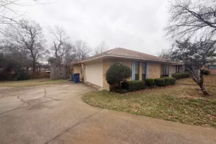 1103 Scarlet Oaks Cir, Ennis, TX 75119 - Photo 3