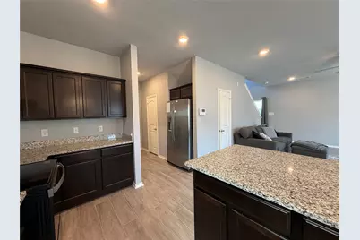 2228 Dana Drive, Grand Prairie, TX 75051 - Photo 5