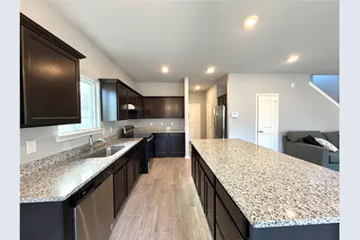 2228 Dana Drive, Grand Prairie, TX 75051 - Photo 3