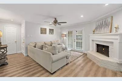 5200 Martel Avenue #6D, Dallas, TX 75206 - Photo 1