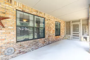 5207 Fairway Cir, Granbury, TX 76049 - Photo 19