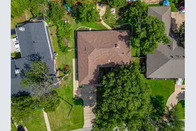 5207 Fairway Circle, De Cordova, TX 76049 - Photo 15