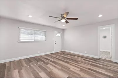 423 E Morton Street, Denison, TX 75021 - Photo 7
