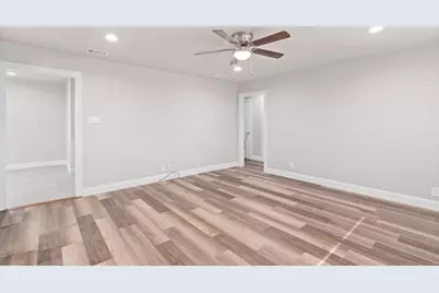 423 E Morton Street, Denison, TX 75021 - Photo 9