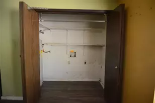 405 Bryan Dr, Crowley, TX 76036 - Photo 9