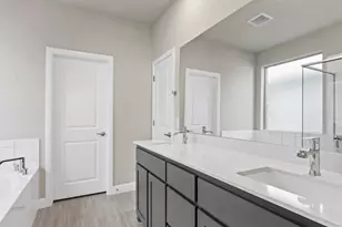 8504 Bur Oak Dr, Justin, TX 76247 - Photo 15