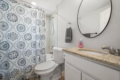 2402 Woodlawn Drive, Ennis, TX 75119 - Photo 11