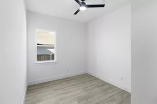 614 S Moore St, Dallas, TX 75203 - Photo 31