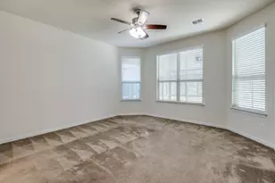 2353 Bella Ct, Carrollton, TX 75010 - Photo 11