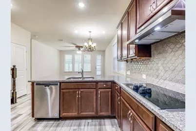 2353 Bella Court, Carrollton, TX 75010 - Photo 9