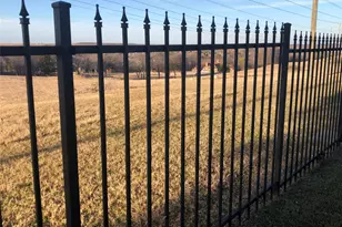 10172 Wandering Way St, Benbrook, TX 76126 - Photo 19