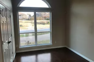 10172 Wandering Way St, Benbrook, TX 76126 - Photo 13