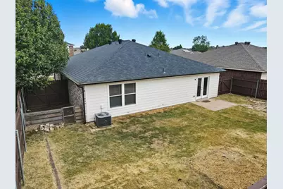 219 Hilltop Drive, Justin, TX 76247 - Photo 31