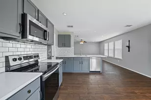 219 Hilltop Dr, Justin, TX 76247 - Photo 13